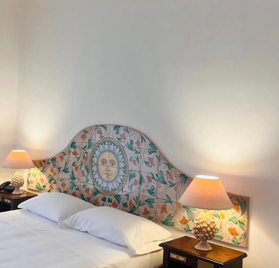 Bay Palace Mazzaro Таормина Отель